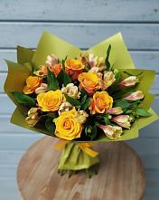 Букет цветов из:  Альстромерии и Розы в Россоше