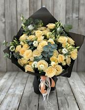Букет цветов из:  Розы и Лизиантусы в Россоше