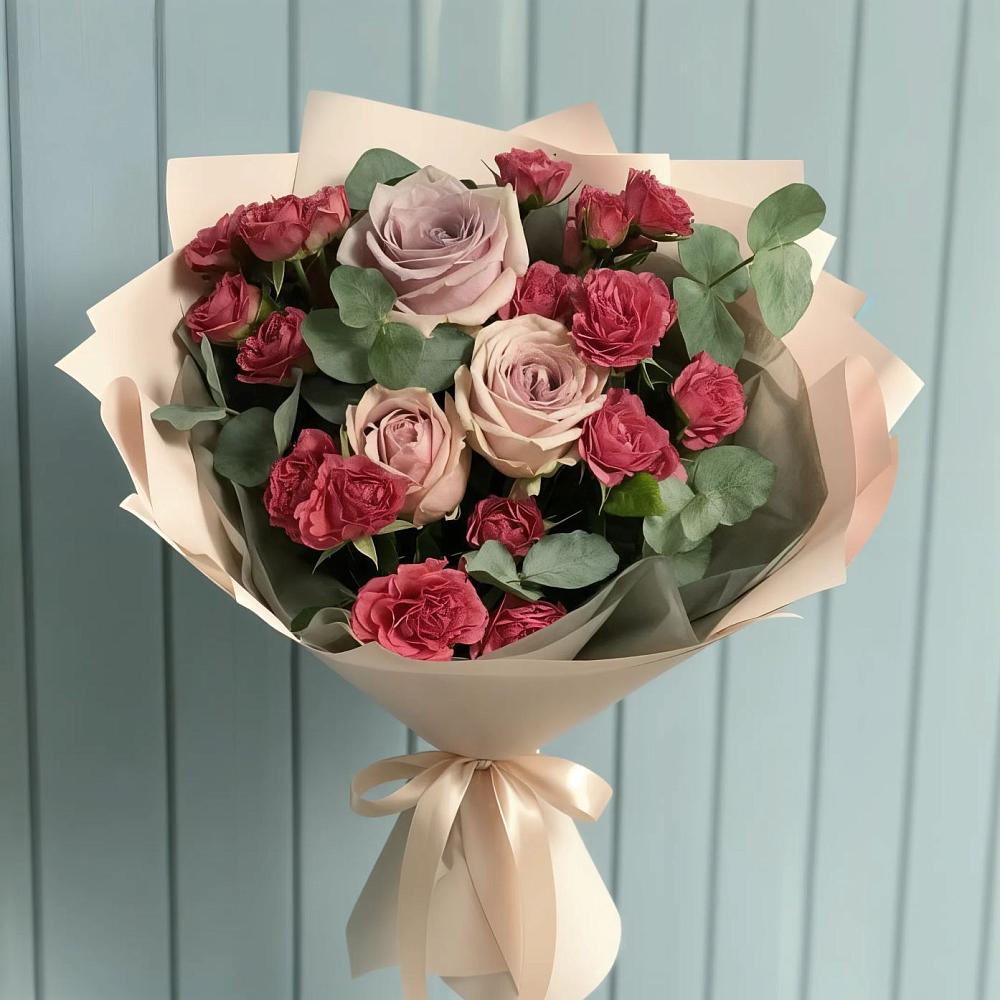 Букет цветов из: Гвоздики и Розы в Россоше