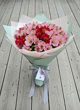 Букет цветов из:  Альстромерии в Россоше