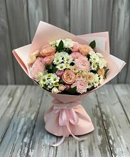 Букет цветов из:  Гвоздики, Розы и Хризантемы в Россоше