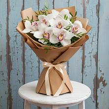 Букет цветов из:  Орхидеи и Розы в Россоше